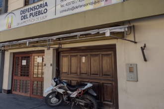 La Defensoría del Pueblo respalda el reclamo por la eliminación de pasajes gratuitos