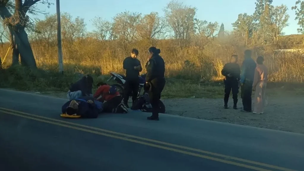 Accidente en avenida Bolivia: chocaron dos motos y un hombre fue hospitalizado