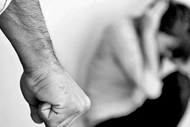 Agresión con tenedor en Libertador: hombre amenazó a su ex pareja
