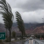 Alerta naranja por viento Zonda en Jujuy y Salta: el SMN detalla el cronograma