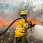 Alerta por incendios en Jujuy: pasto seco y viento Zonda preocupantes en Alto Comedero y Palpalá