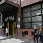 ANMAT ordena el retiro de cosméticos de cuatro marcas por irregularidades