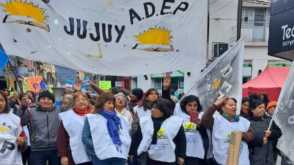 Delegados de ADEP confirmaron un paro de 72 horas para lunes, martes y miércoles