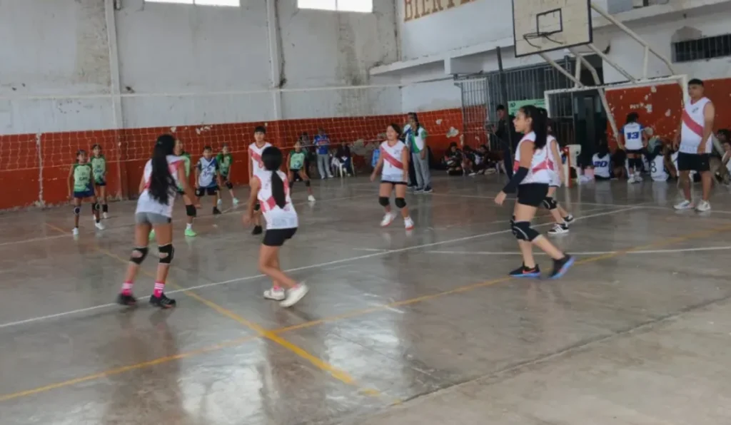 El vóley de Lavalle disputa el Nacional en General Pinedo