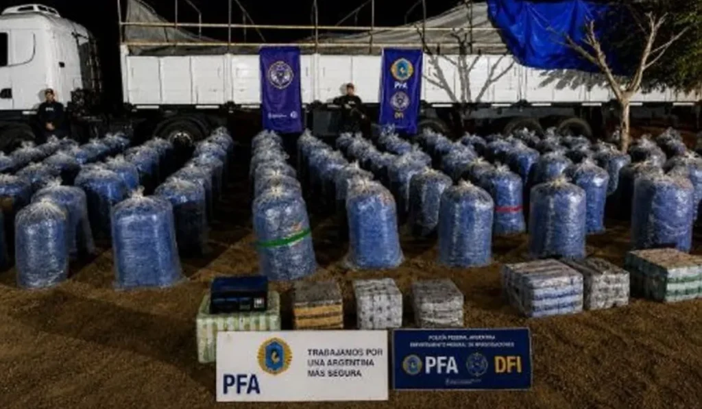 Golpe al contrabando en Ruta 34: más de seis toneladas de hojas de coca incautadas