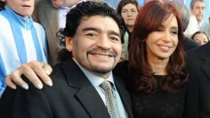 El saludo de Cristina a Maradona por sus 60 años en un video inédito que se filtró durante el juicio