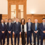Carlos Sadir participó en la asunción de Diego Santilli y fortaleció el diálogo con gobernadores