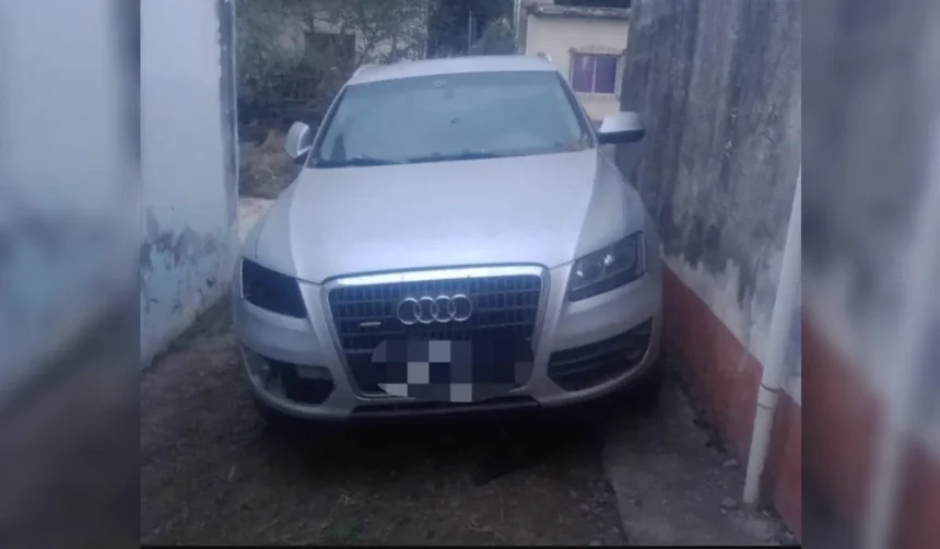 San Pedro: metieron un Audi robado en Buenos Aires en el patio de una casa y los descubrió el 911
