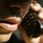 La trampa de “compartir pantalla”: fingieron ser su hija y un bancario para robarle  millones