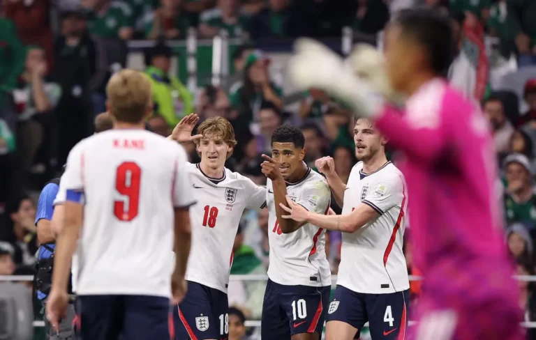 Inglaterra ganó a México en un partidazo y se metió en cuartos de final