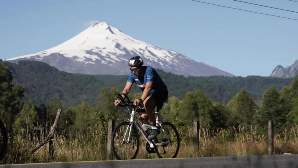 William Lemme, el jujeño que correrá el histórico triatlón de Versalles