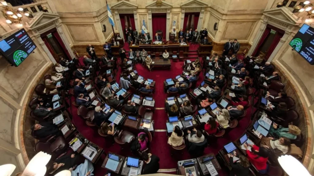 El Senado debate la ley de propiedad privada y la reforma a las tierras rurales