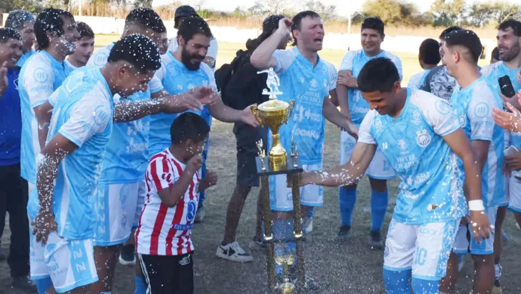 La Mona 44 goleó y se consagró campeón de la Liga Departamental