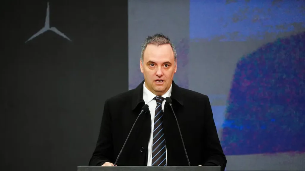 Nueva prórroga para Adorni en la causa por su patrimonio