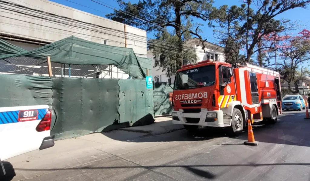 Principio de incendio en la obra del nuevo quirófano del Hospital Pablo Soria
