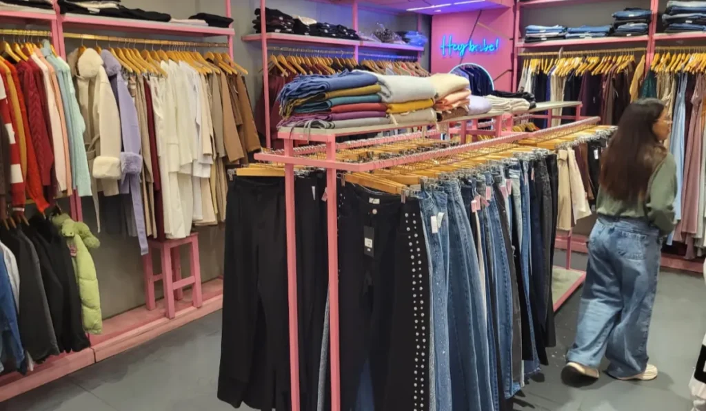 Robos en la peatonal Belgrano: comerciantes denuncian que los ladrones actúan en segundos