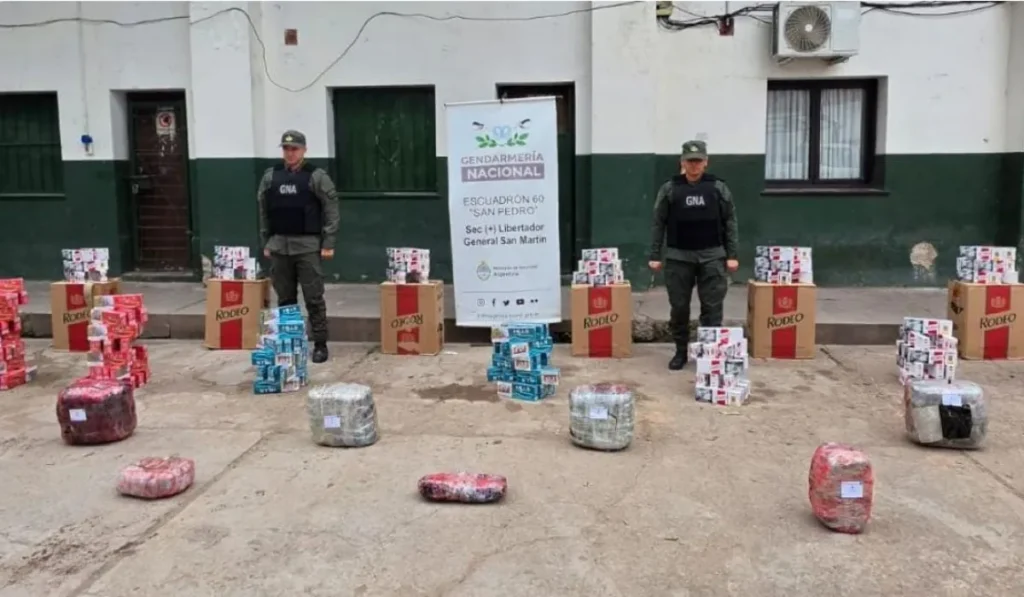 Secuestro de marihuana y cigarrillos en un operativo en Libertador