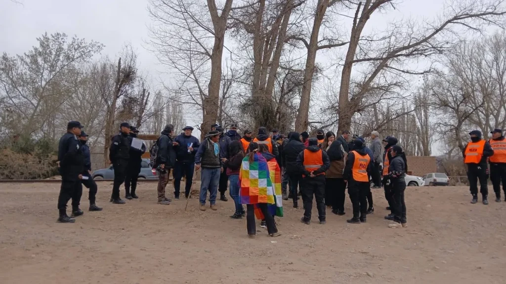 Tensión y heridos en un desalojo en Humahuaca