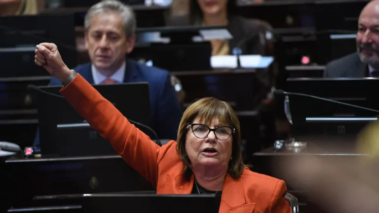 Bullrich afirmó que no le avisaron del recorte en discapacidad del Presupuesto 2027