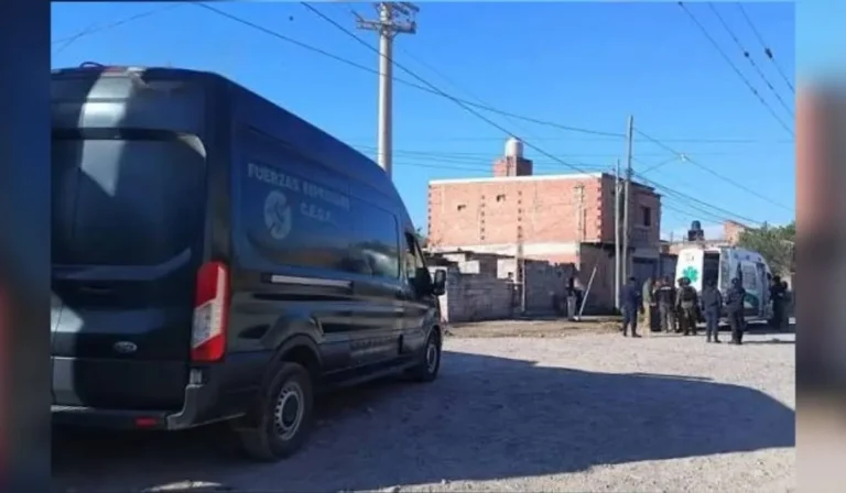 Hallazgo en Alto Comedero: encontraron a un hombre sin vida tapado con cartones