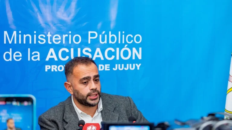 Investigan la muerte de una pareja en el barrio Malvinas de San Salvador