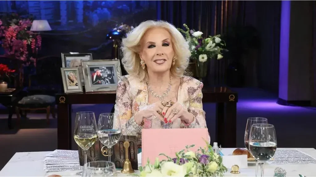 La salud de Mirtha Legrand: internada por bronquitis y en observación