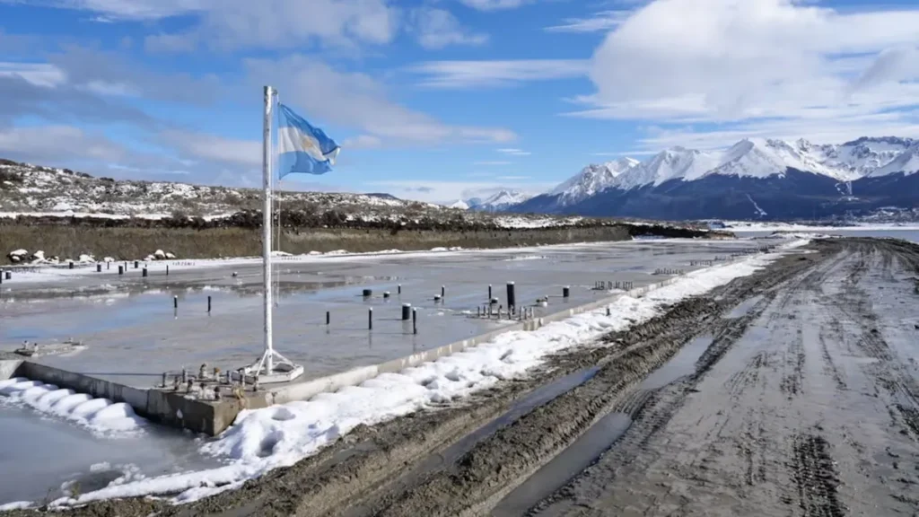 Malvinas: el Gobierno destinará más de 0 mil millones a la Base Naval de Ushuaia