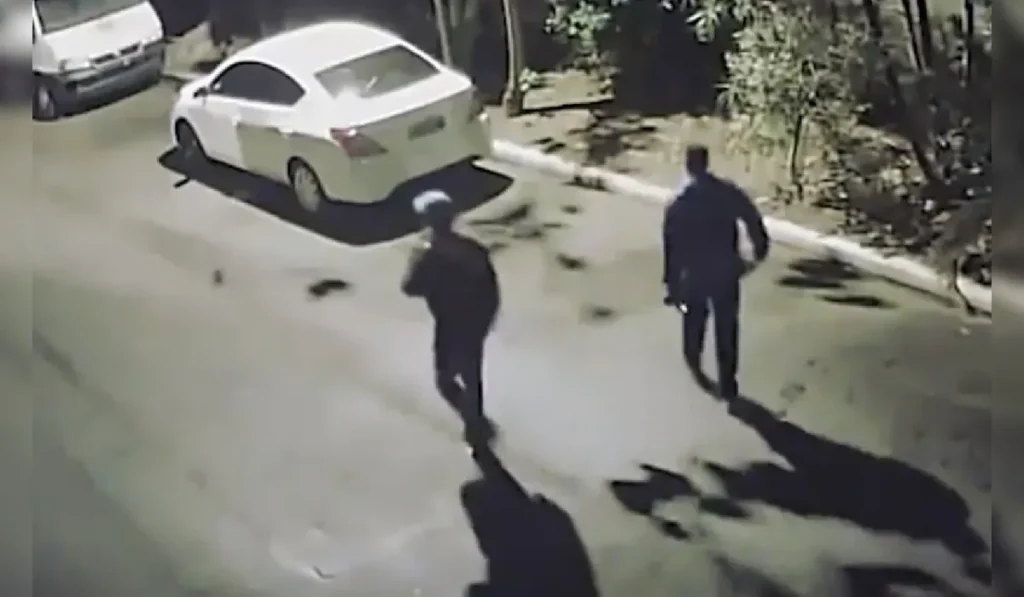 Asalto a menores en Las Alpacas: los amenazaron con un cuchillo y les robaron 85 mil pesos