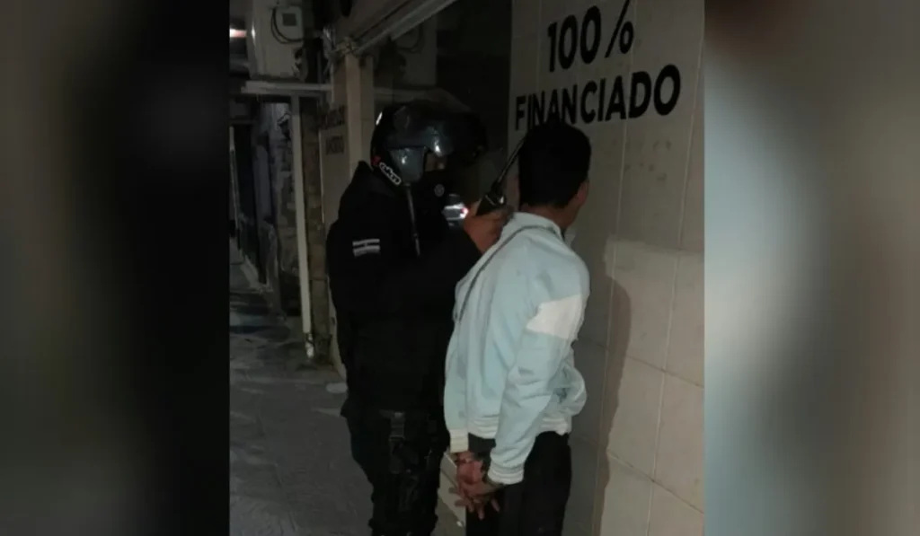 Detenido en San Pedro: llevaba sustancias prohibidas ocultas en una media
