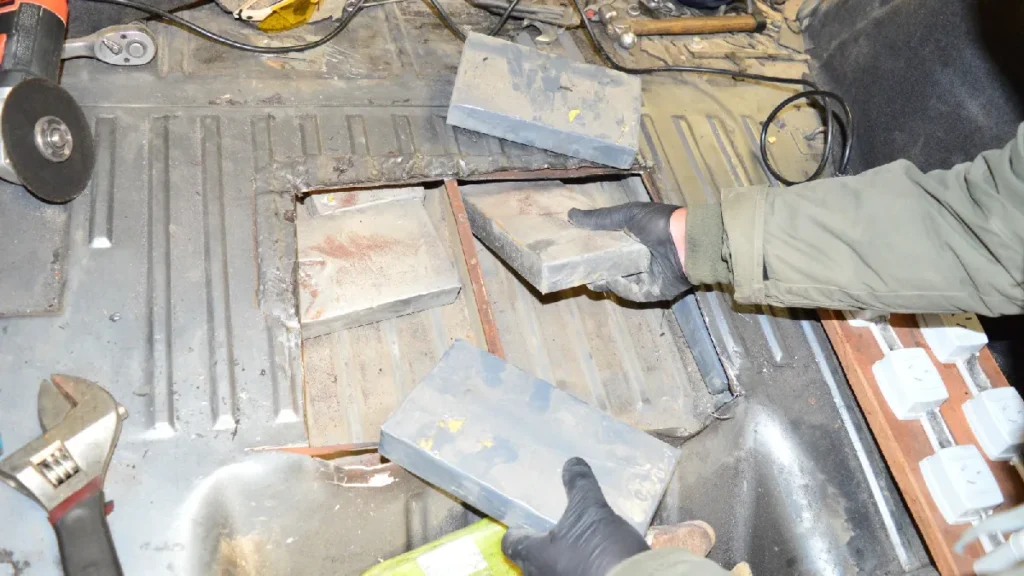 Dos hombres que salieron de Jujuy cayeron en Salta con cocaína escondida en una camioneta