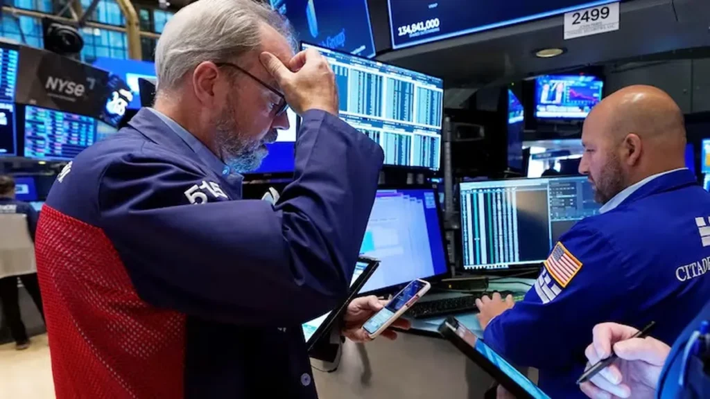 El riesgo país en alza: trepó 13 unidades y rozó los 600 puntos