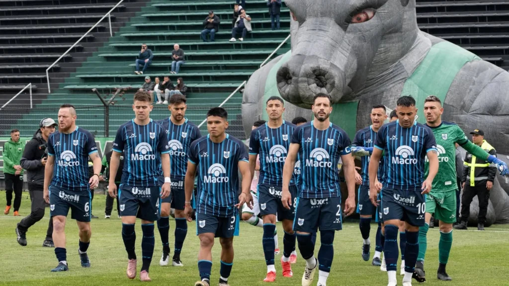 Gimnasia de Jujuy festejó en Mataderos: triunfo ante Nueva Chicago con gol de Molina