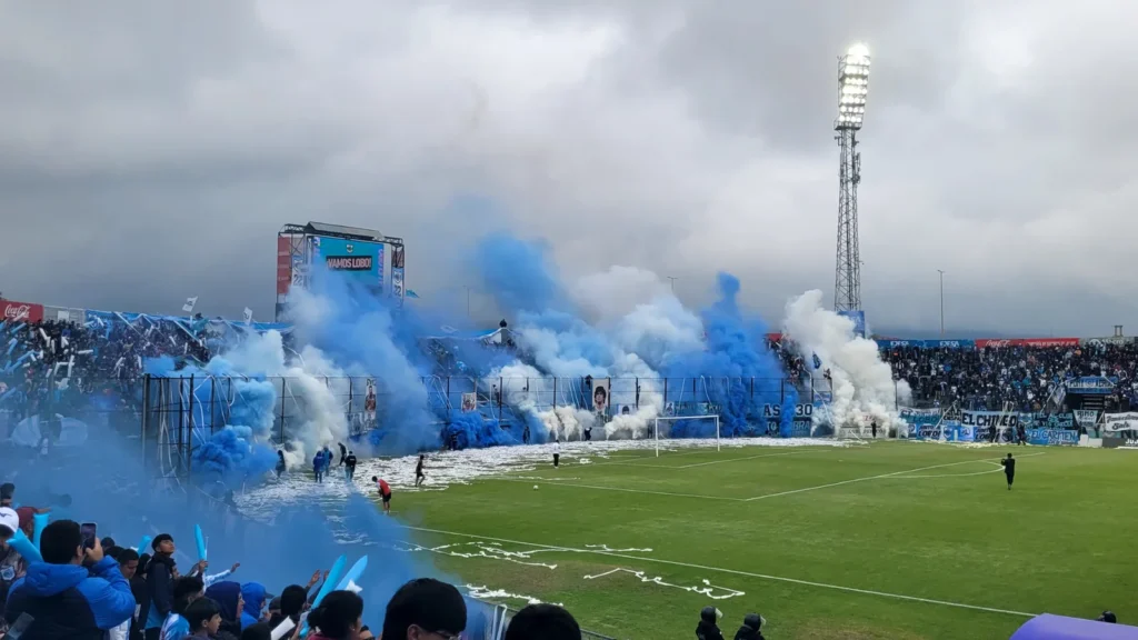Gimnasia de Jujuy igualó 2-2 con Gimnasia y Tiro tras estar dos goles arriba