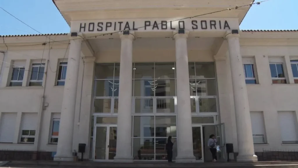 Manzur reportó un aumento de atenciones a obras sociales en hospitales públicos