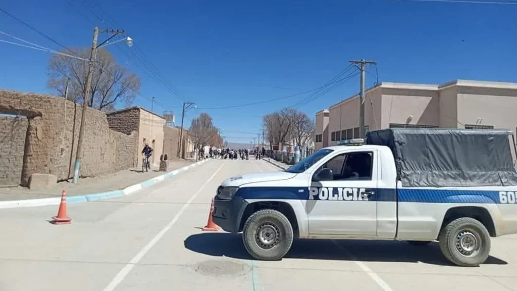 Tres muertos por un vuelco en la Ruta 40 a la altura de Cieneguillas
