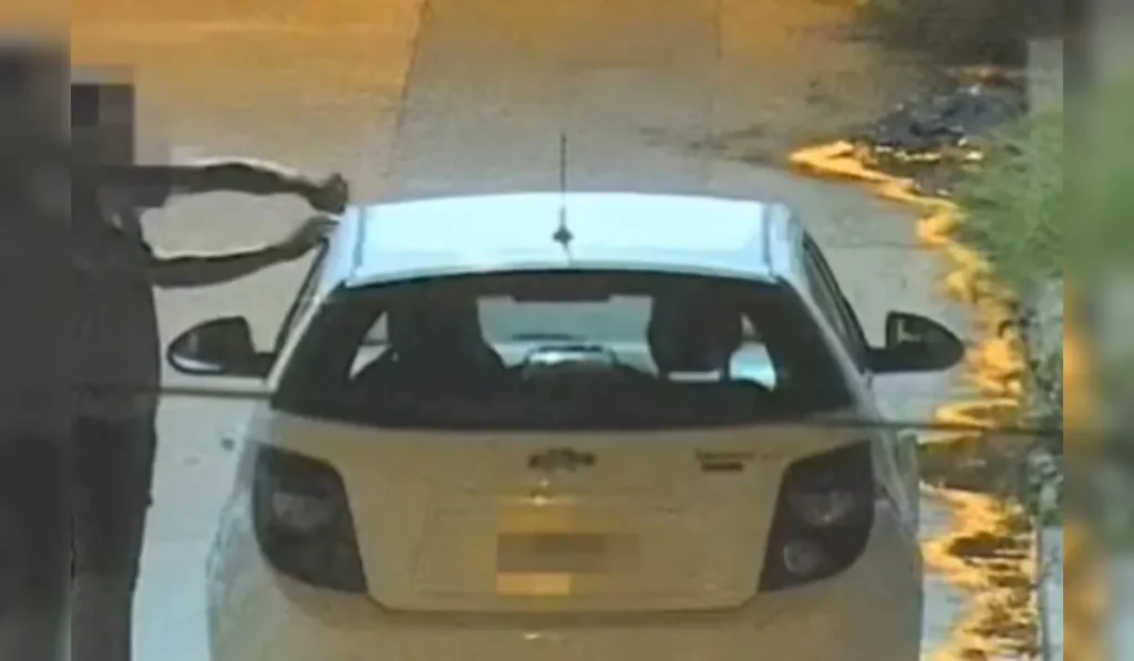 Un remisero fue filmado robando 800 mil pesos a pasajeros en Tilcara